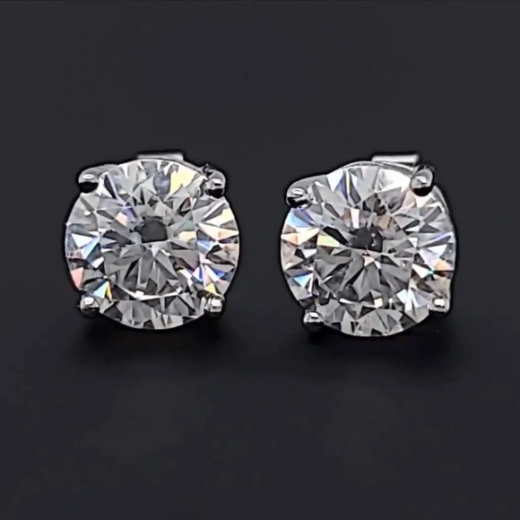 Jewelry - 2 Carat Moissanite Diamond Stud Earrings